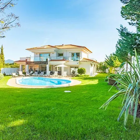 فيلة Armando - Splendid 6 Bedroom In - Private Heated Pool - Games - Fitness Are كاسكايس