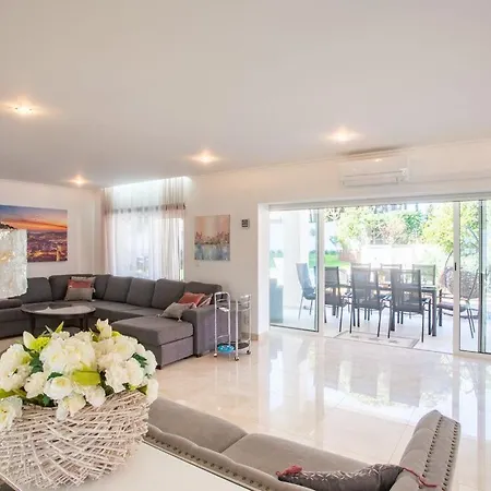 Armando - Splendid 6 Bedroom In - Private Heated Pool - Games - Fitness Are فيلة كاسكايس